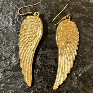 Wing earrings